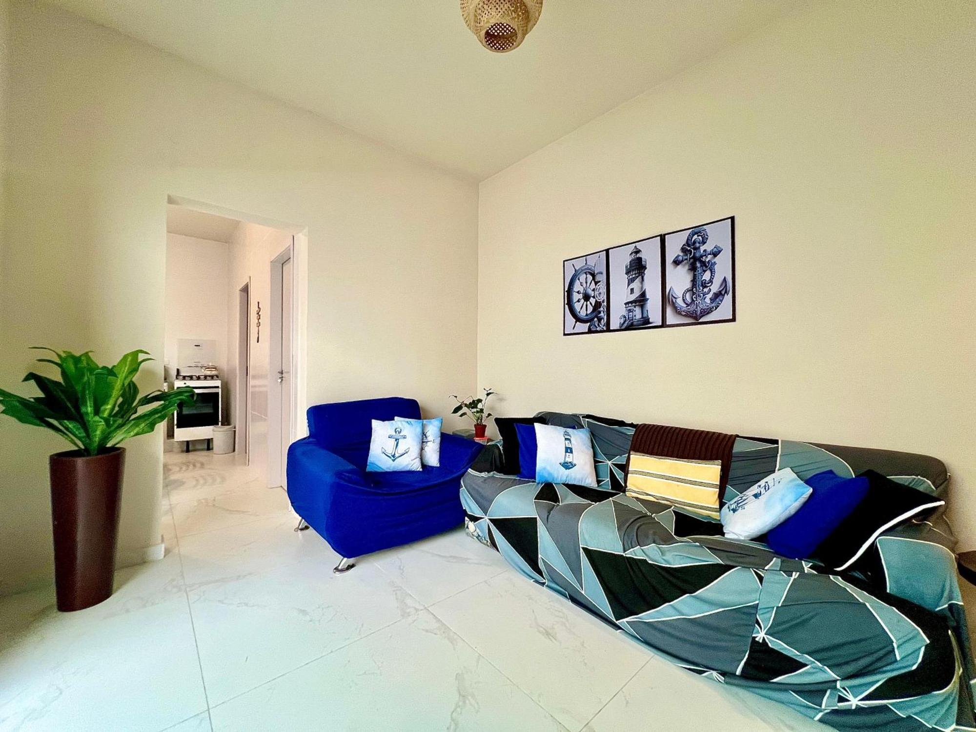 Casa Com Piscina , Ar Condicionado E Churrasqueira No Balneario Eliana
